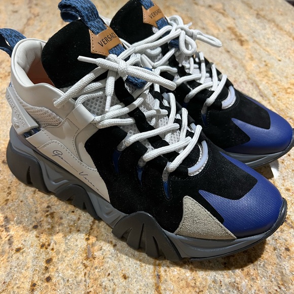 Versace Mens Blue Andwhite Squalo Hiker 